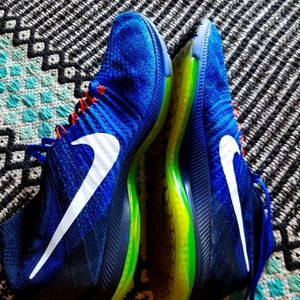 Nike Air zoom Fly knit